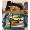Image 1 : 2 boxes full of painting supplies & misc - includes paint brushes / Dewalt VSR drywall screwdriver m