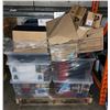 Image 1 : Pallet of assorted misc items - includes NEW LED vanity fixtures / exceptional service awards / Bost