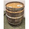 Image 1 : 3ft tall - wooden barrel