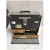 Image 4 : Makeup kit case w/ rolling travel bag