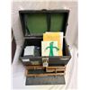 Image 7 : Makeup kit case w/ rolling travel bag