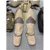 Image 11 : Original Military Grade EOD 7 MED-ENG SYSTEMS CANADA Bombsuit (size M) & Helmet - Designed & Manufac