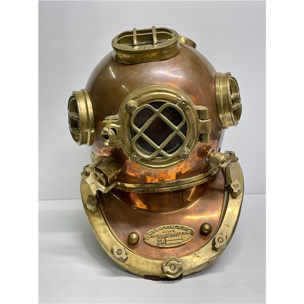 US Navy brass diving helmet Mark V Morse Diving Equipment Co. Boston Mass