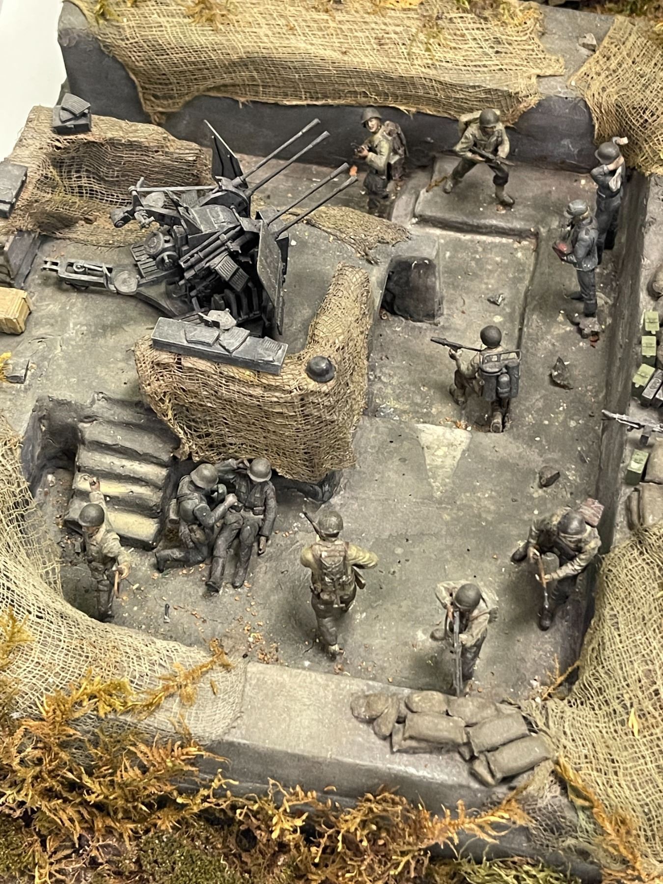 Mini Minitary 1/35th scale custom-made Military miniature museum quality diorama w ...