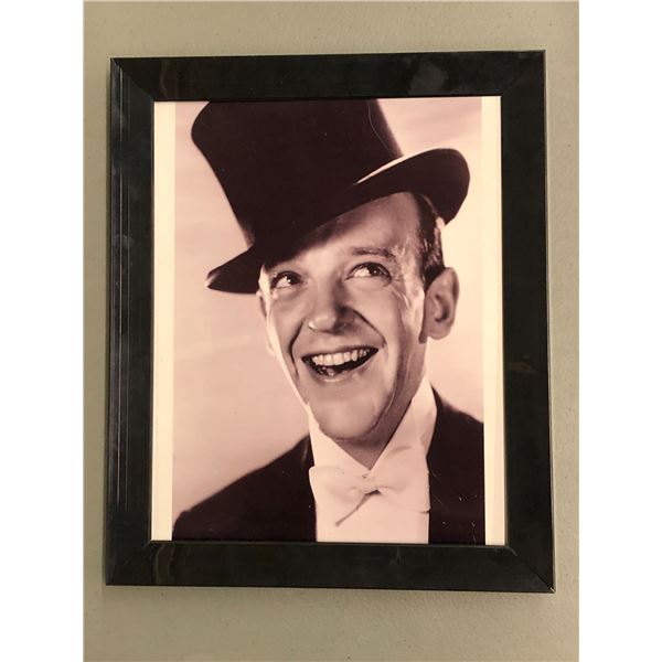 Fred Astaire framed picture approx. 10in 12in