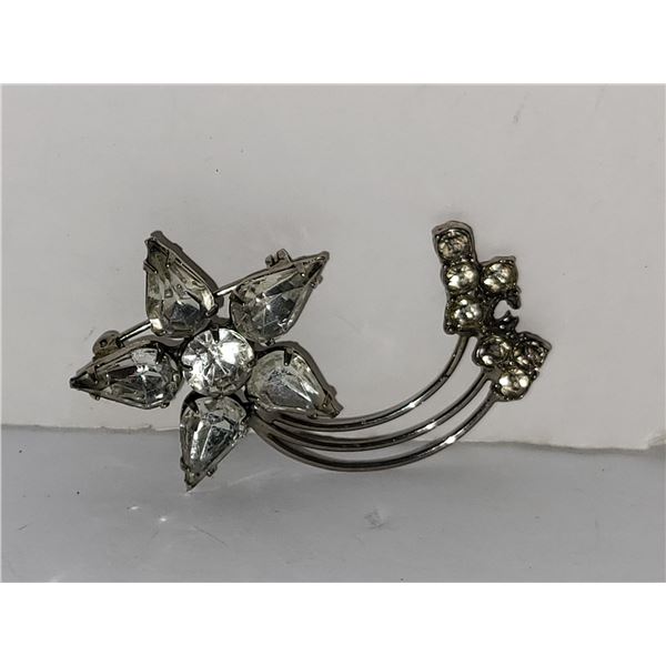 SHOOTING START BROOCH