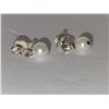 Image 2 : FAUX PEARL DROP CLIP ON EARRINGS