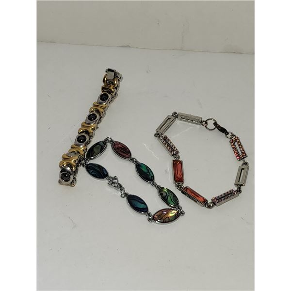 LOT OF 3 VERY PRETTY BRACELETS