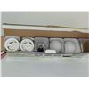 Image 2 : BOX WITH LIGHT BULBS LED AND MORE