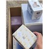 Image 3 : LARGE BOX OF EMPTY FIGURINE BOXES