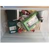 Image 2 : TOTE WITH CHRISTMAS DEOCRATIONS (SNOW BABIES+)