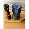 Image 1 : LOT OF 2 LIGHTS -