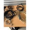 Image 2 : BASKET OF EXTENSION CORDS AND JUMPER CABLES