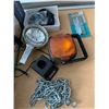 Image 2 : BOX OF ELECTRICAL CORDS +++