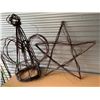 Image 1 : LOT OF 2 GARDEN WILLOW DECOR PIECES