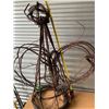 Image 2 : LOT OF 2 GARDEN WILLOW DECOR PIECES