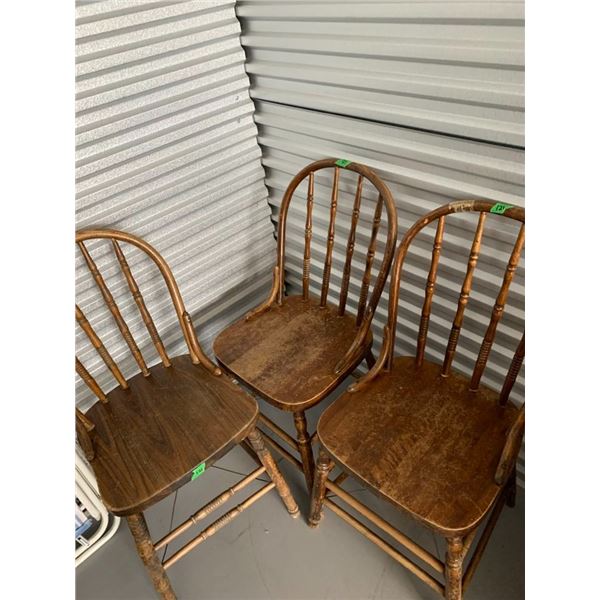 LOT OF 3 VINTAGE WOOD DINING CHAIRS