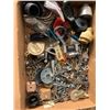 Image 2 : BOX OF MISC ITEMS