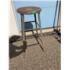 Image 1 : VINTAGE TALL METAL STOOL