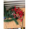 Image 2 : LARGE BOX OF CHRISTMAS GARLAND AND TREE FILLER