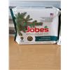 Image 2 : LOT OF 2 PACKAGES JOBE EVERGREEN SPIKE FERTILLERS