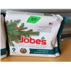 Image 3 : LOT OF 2 PACKAGES JOBE EVERGREEN SPIKE FERTILLERS
