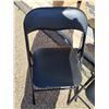 Image 2 : LOT OF 3 FOLDING CHAIRS