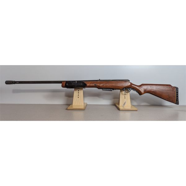 MOSSBERG MODEL 200K IN 12 GA