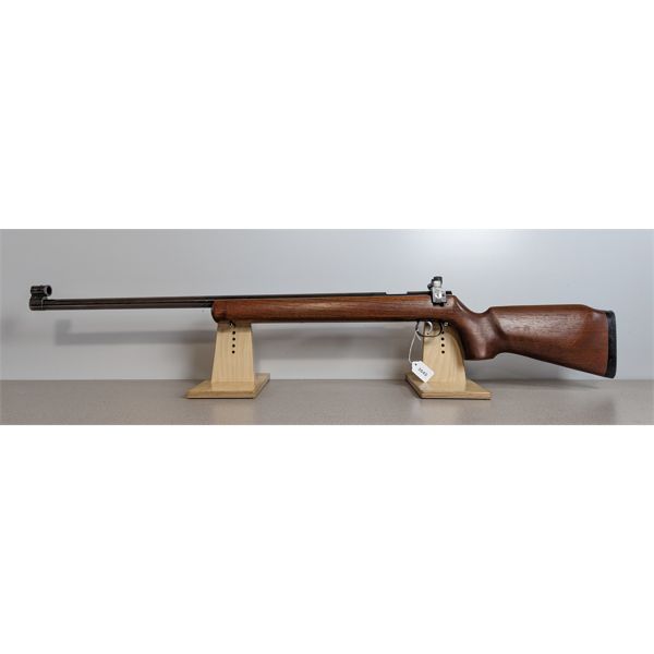 SCHULTZ & LARSEN M70 IN .22 LR 