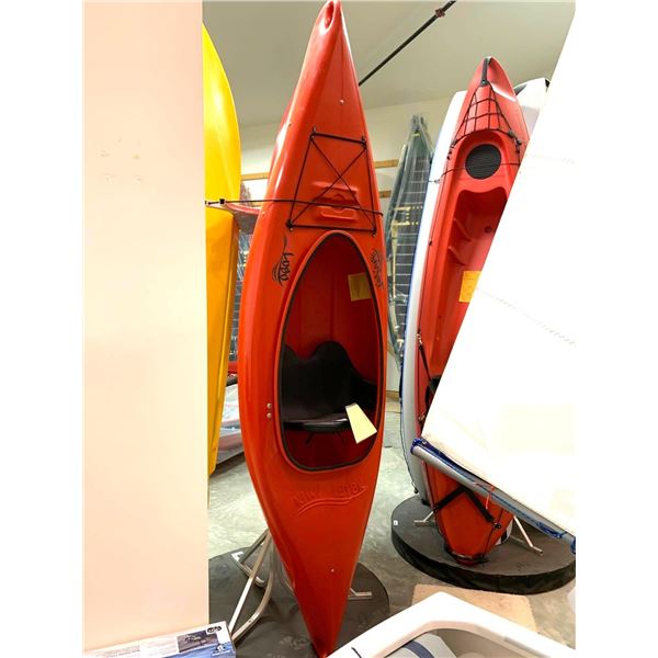 KIWI LOBO sea,rapids & lakes Kayak (RED) - Specs: 9'2" L, 28" W, 12" D, 37Lbs, 275Lbs Capacity - NEW