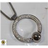 Image 1 : NECKLACE ROPE CHAIN WITH ROUND PENDANT