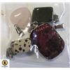 Image 1 : 5 PCS ASSORTED PENDANTS