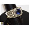 Image 1 : 163)1.50 CT BLUE CUBIC ZIRCONIA SURROUNDED WITH