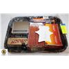 Image 1 : TRAY OF SMOKERS ITEMS INCLUDES PAPERS AND MORE