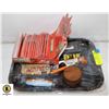 Image 1 : TRAY OF SMOKERS ITEMS INCLUDES PAPERS AND MORE