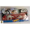 Image 1 : STAR WARS HOT WHEELS "AT-AT VS REBEL SNOWSPEEDER"