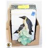 Image 1 : NEW RESIN 'PAIR OF PENGUINS IN THE SURF' FIGURE