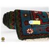 Image 1 : RECTANGULAR AREA RUG 33X48 INCHES