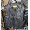 Image 1 : NEW MILWAUKEE RIDERS LARGE LEATHER VEST