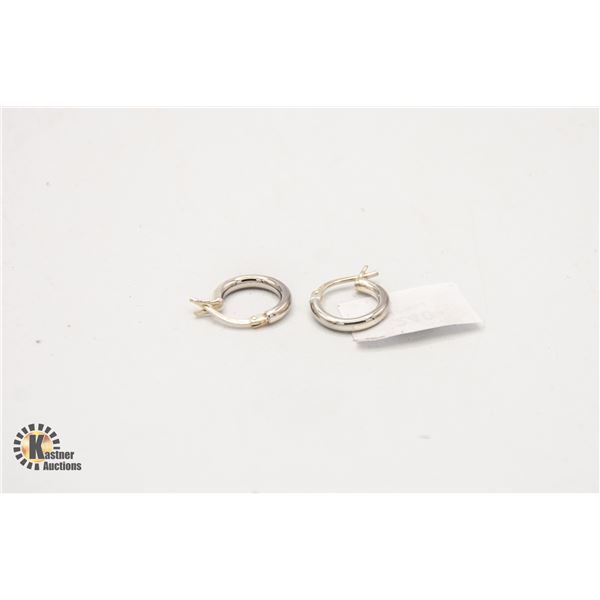 JP594-240 SILVER HOOP EARRINGS