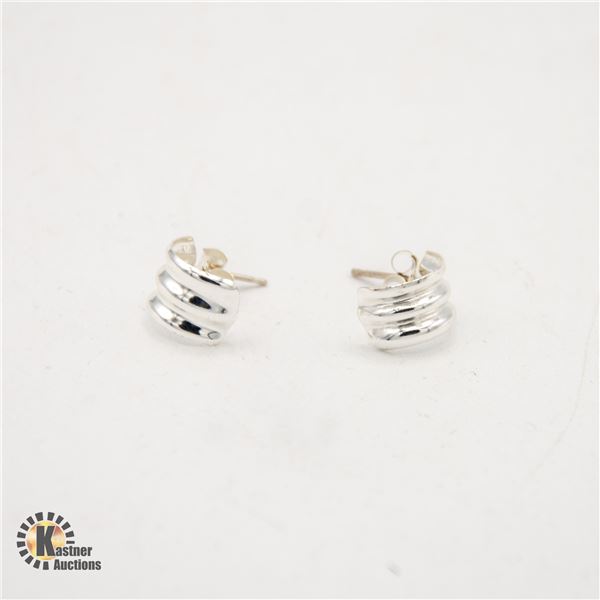 JP594-220 SILVER EARRINGS