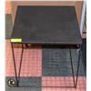 Image 1 : 18" X 18" X 18" BLACK METAL SIDE TABLE