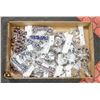 Image 1 : LARGE FLAT OF PACKAGED MAGNETIC BRACELETS W/ TAGS