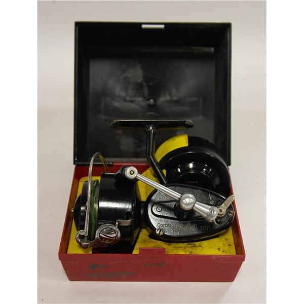 GARCIA MITCHELL FISHING REEL IN ORIGINAL CASE