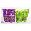 Image 1 : 4 PACKS OF ASSORTED ORGANIC DOG TREATS  BB JULY