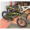 Image 1 : KIDS BIKE CAMO SYPERCYCLE 16" GREEN