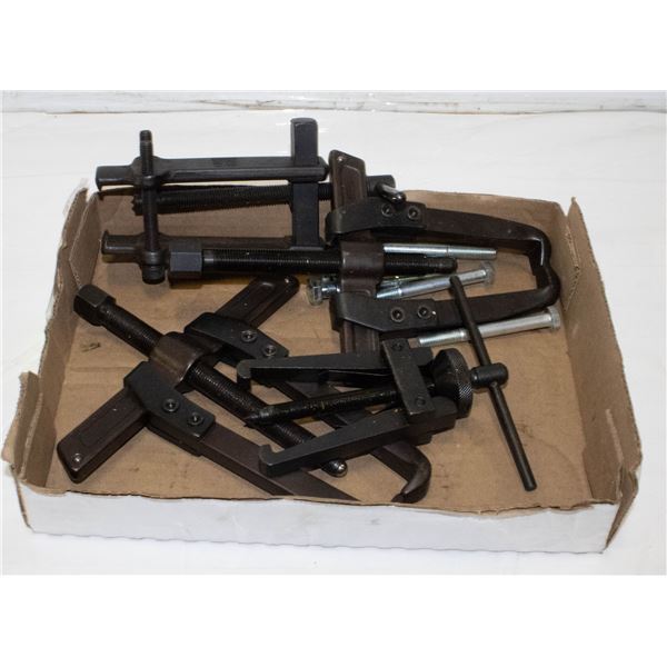 BEARING/GEAR PULLERS