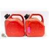 Image 1 : PAIR OF SMALL GAS CANS