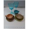Image 5 : 15 Camping Melamine Dishes + 2 Plastic wine Glasses