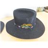 Image 2 : 4 Cowboy hats